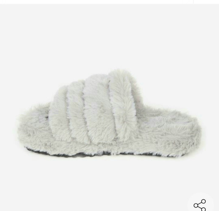 Slippers 2021
