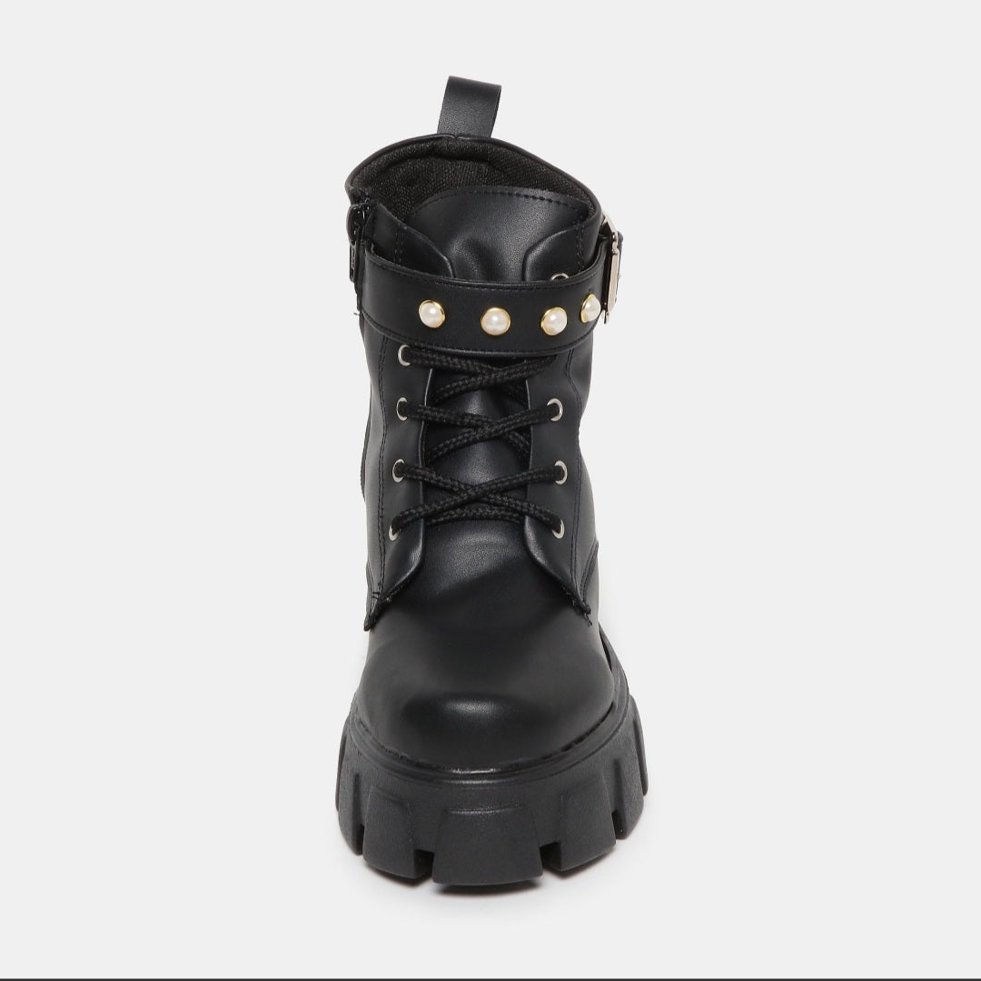 Bota Sky is the limit