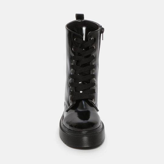 Bota QUEENS